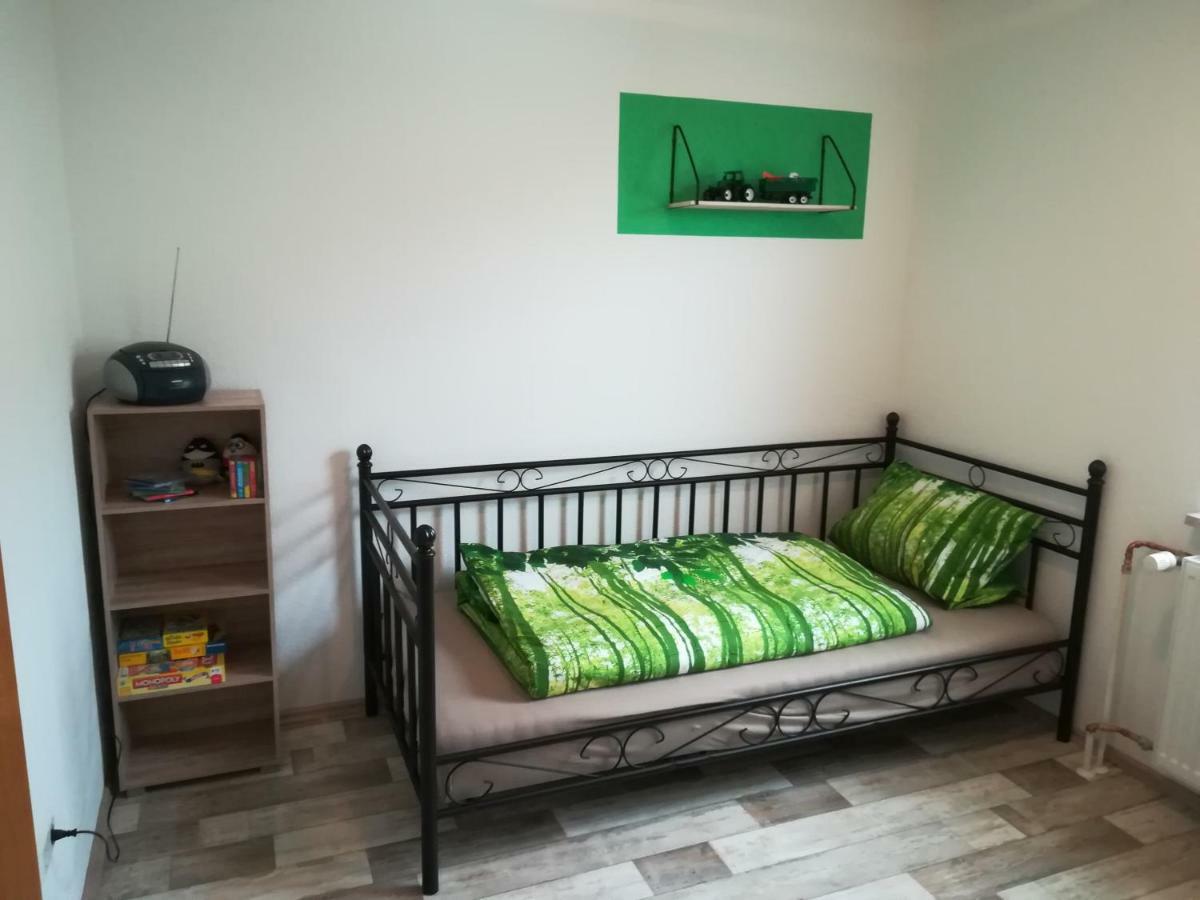 Ferienwohnung Am Reinhardswald - Eichenlaub - Mit Sauna Trendelburg Luaran gambar