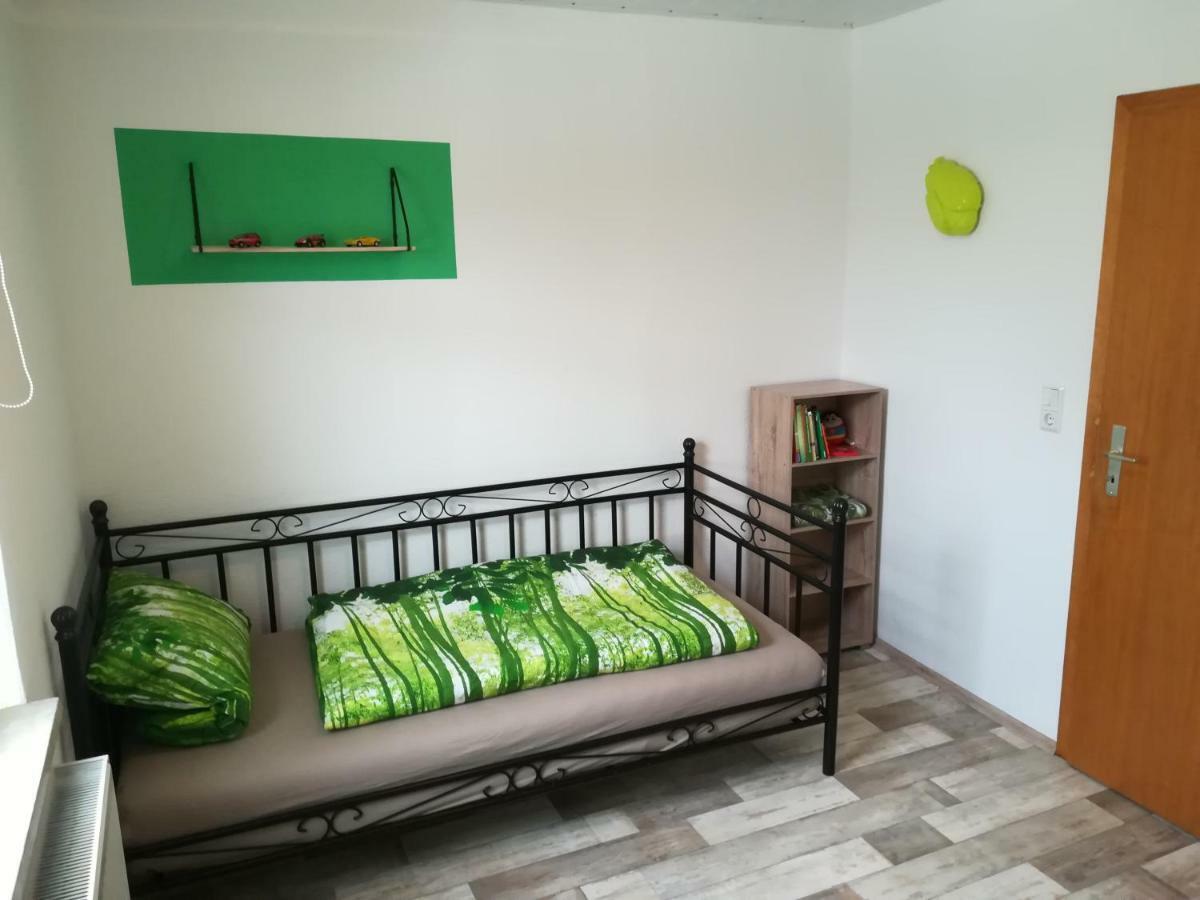 Ferienwohnung Am Reinhardswald - Eichenlaub - Mit Sauna Trendelburg Luaran gambar